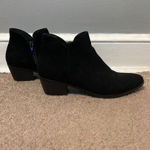 Black Booties
